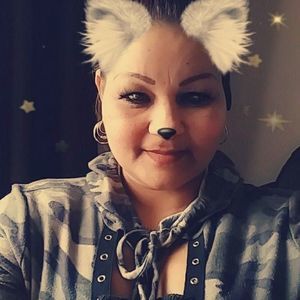 Meet your Posher, Glory